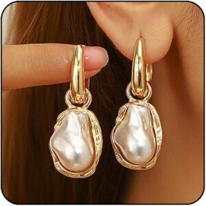 Gold Pearl Earrings Women Irregular Pearl Dangle Earrings Classic Elegant